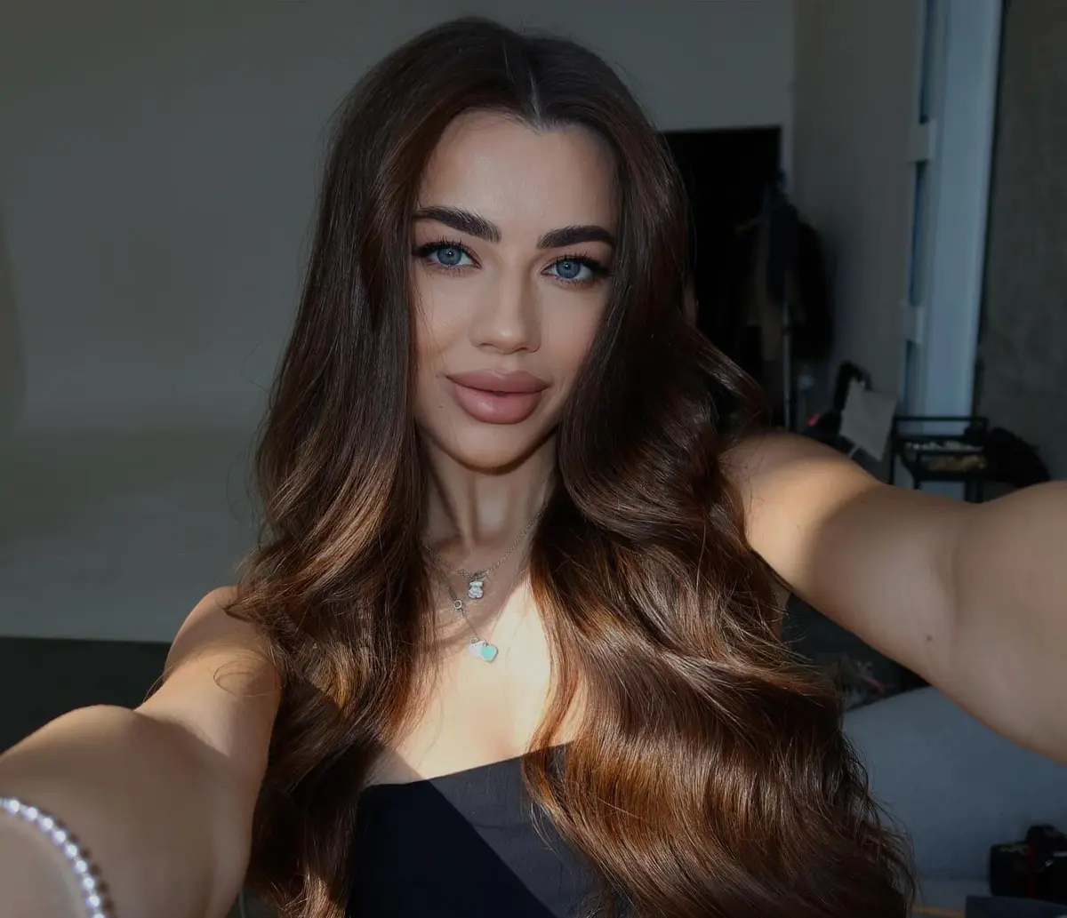 Adeline escort in Dubai