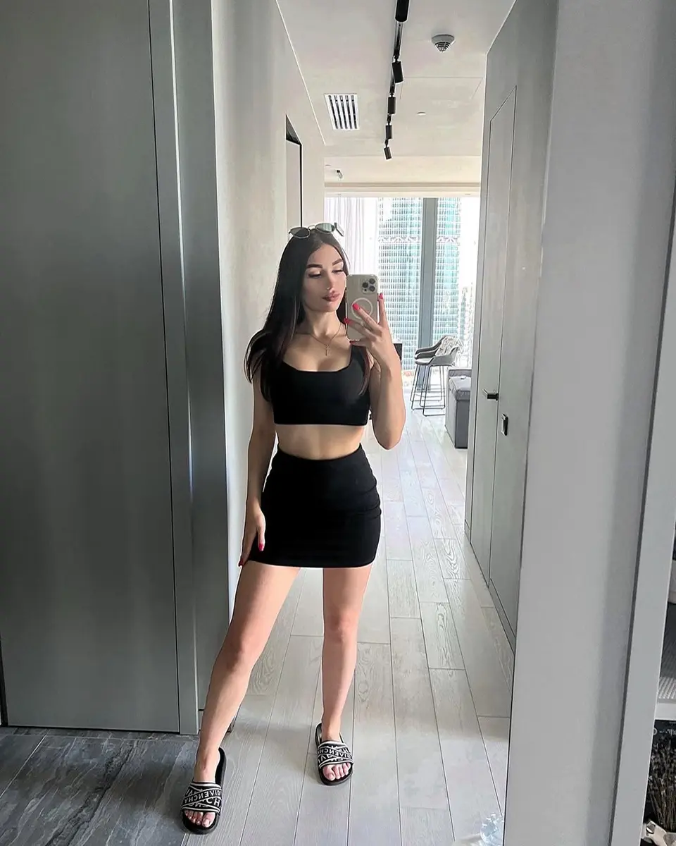 Adrienne escort in Dubai