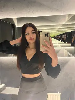 Adrienne escort in Dubai