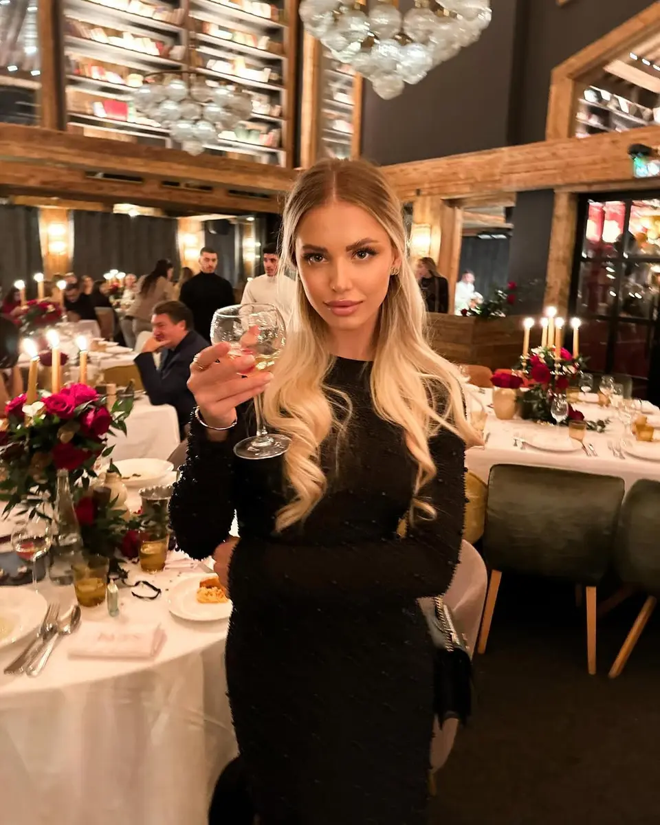 Amalia escort in Dubai