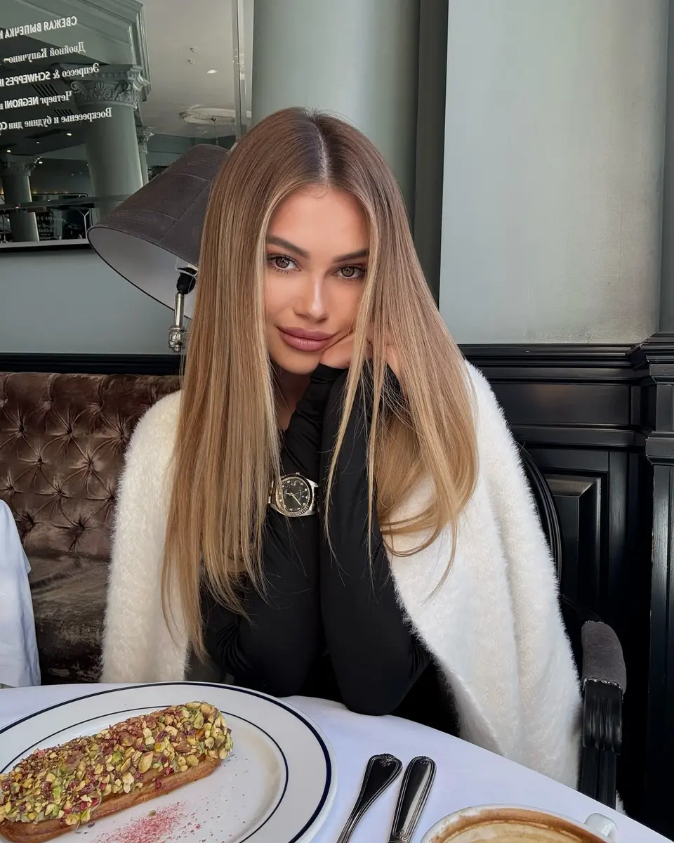 Amara escort in Dubai