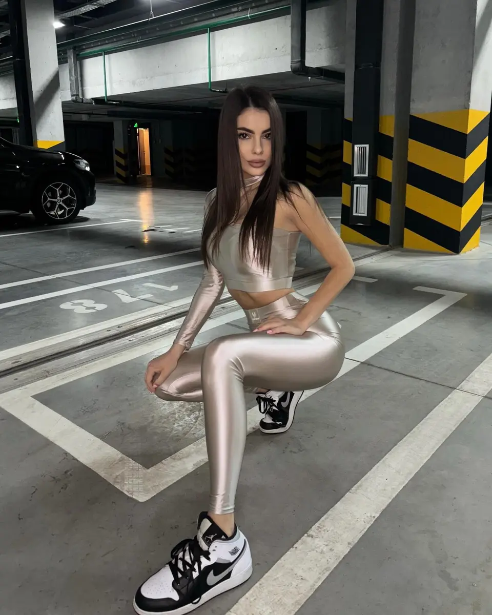 Amelia escort in Dubai