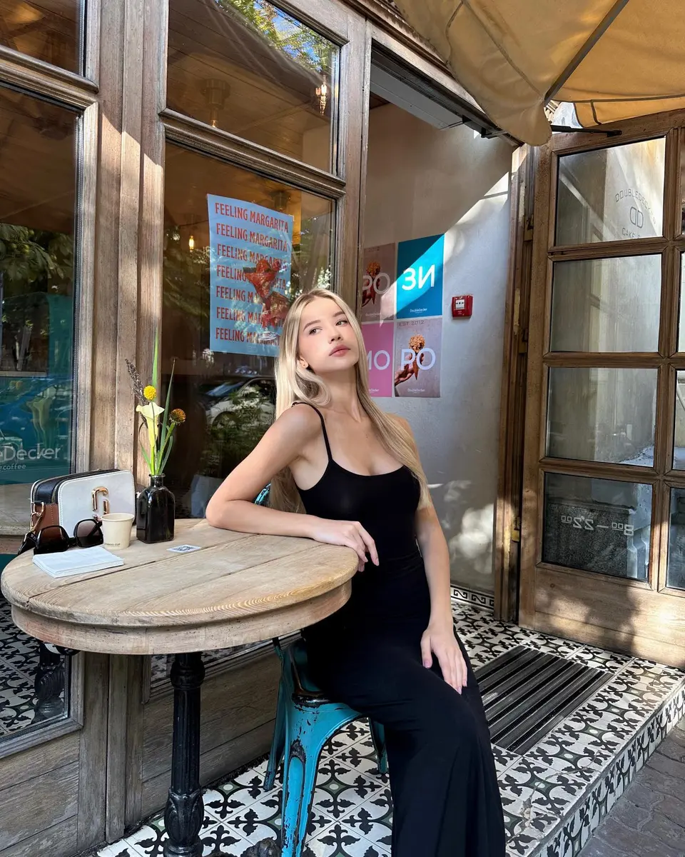 Anastasia escort in Dubai