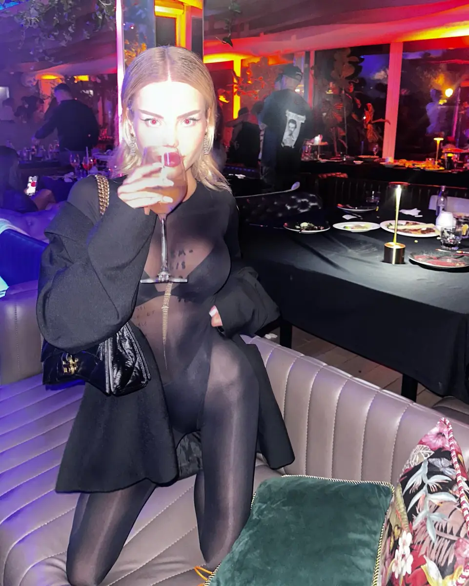 Camila escort in Dubai