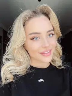 Christina escort in Dubai