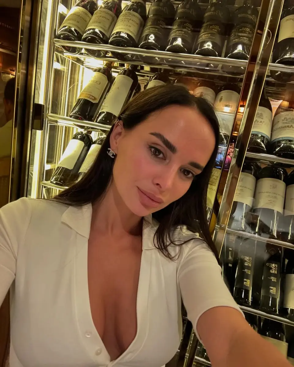 Clara escort in Dubai