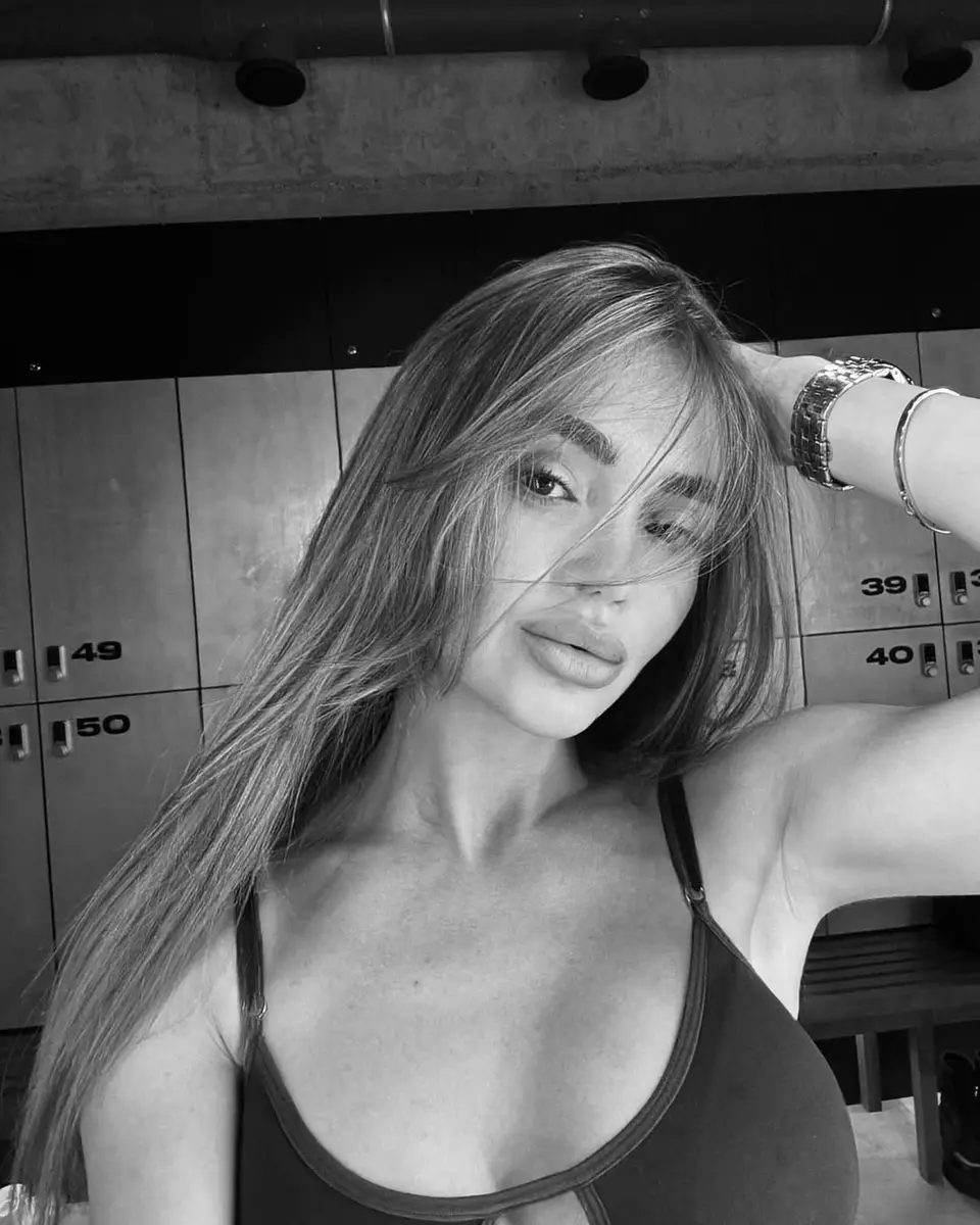 Daisy escort in Dubai