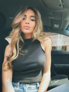 Daisy escort in Dubai