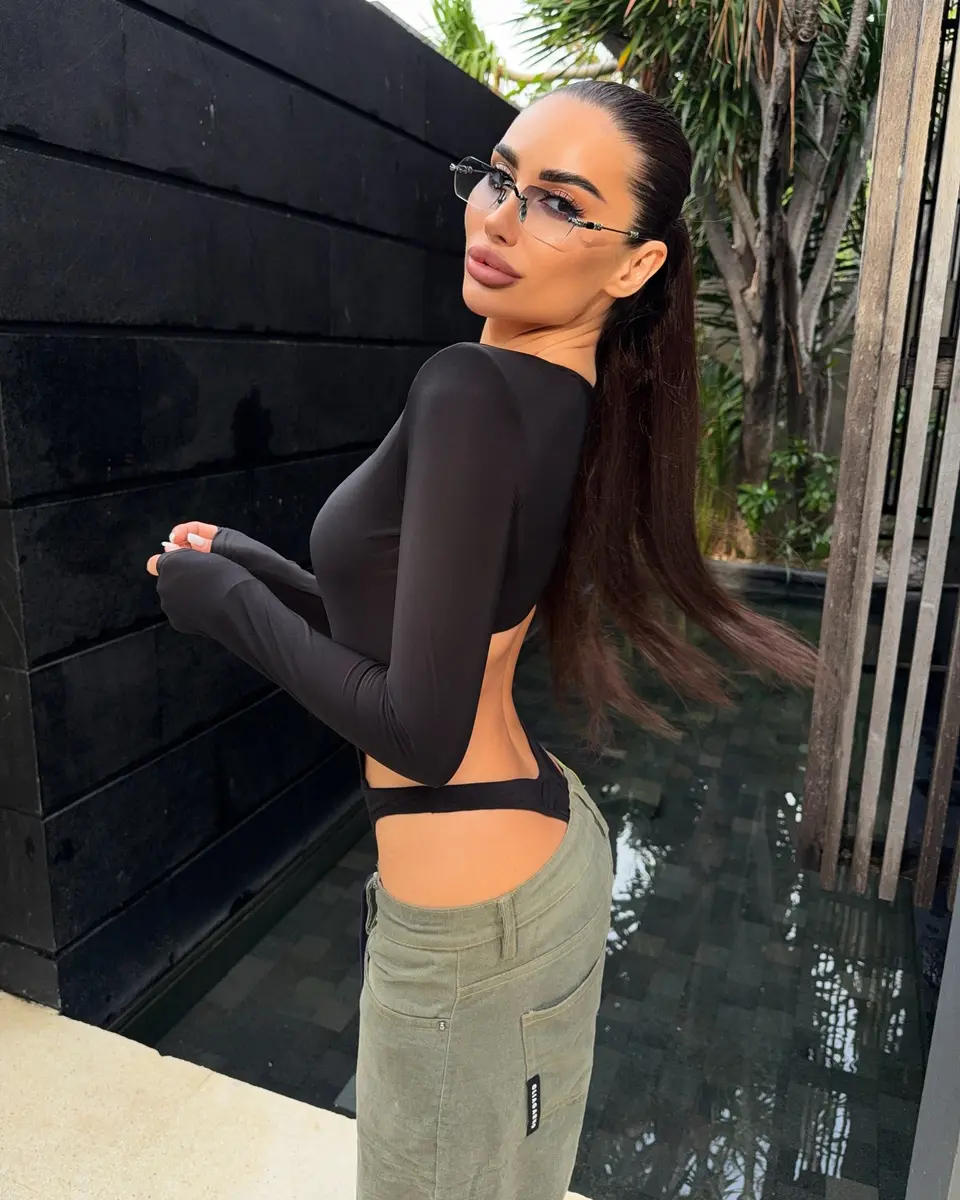 Gabriella escort in Dubai