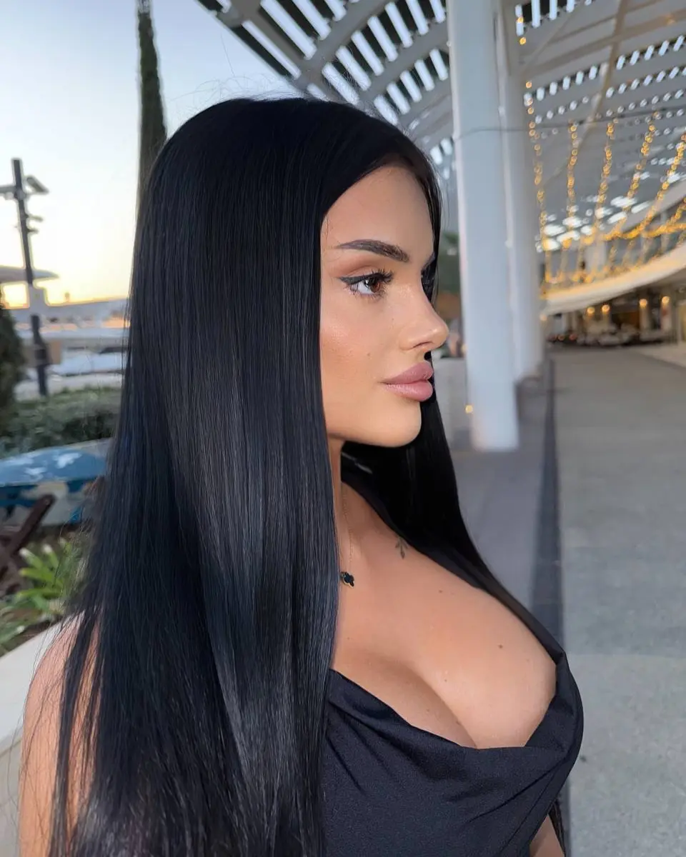 Larisa escort in Dubai