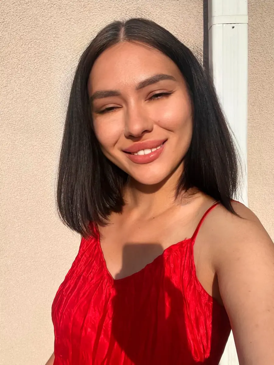 Luna Bell escort in Dubai