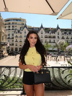 Luna escort in Dubai