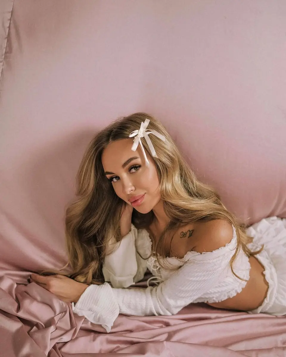 Mila escort in Dubai