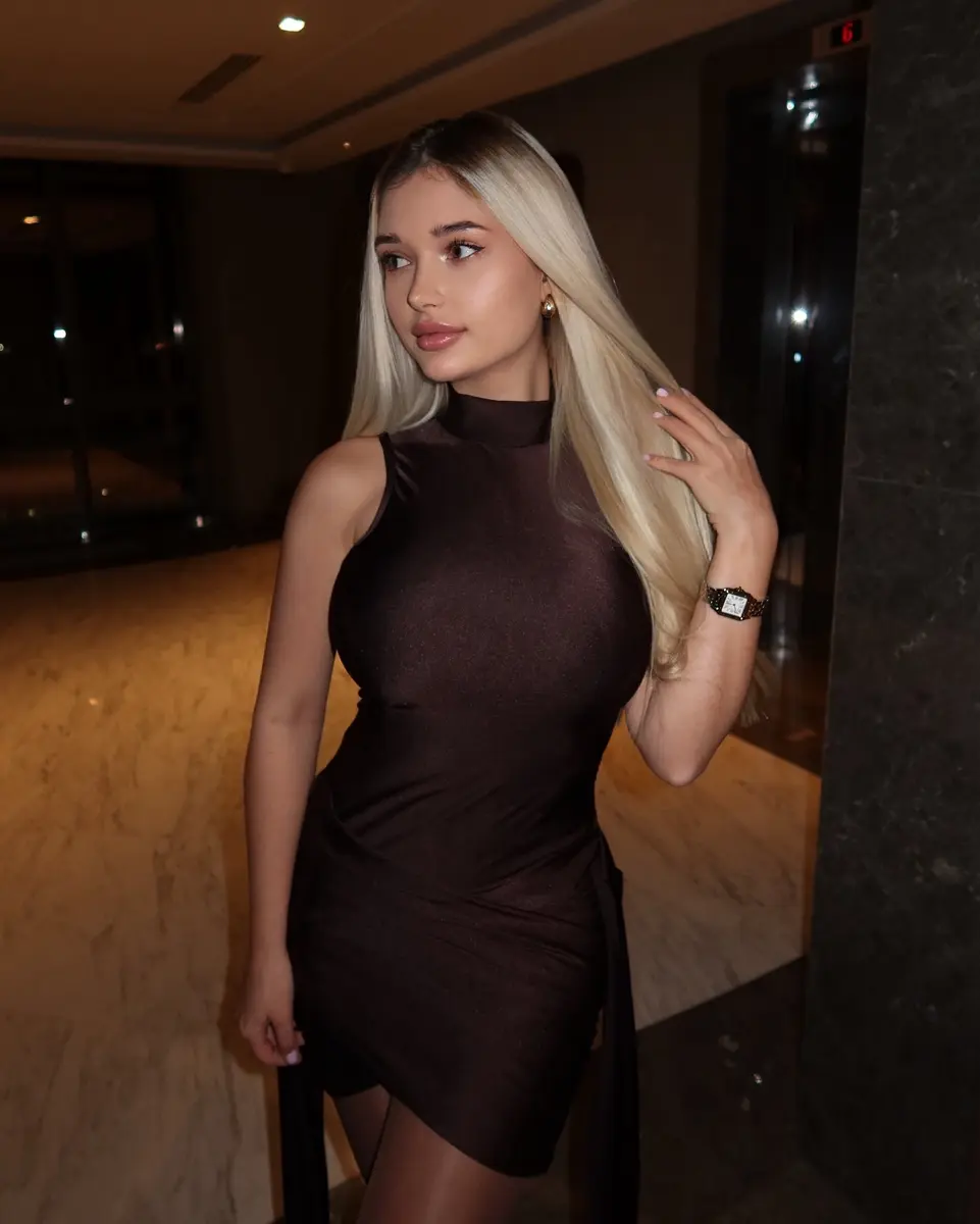 Nelya escort in Dubai