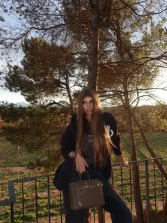 Olya escort in Dubai