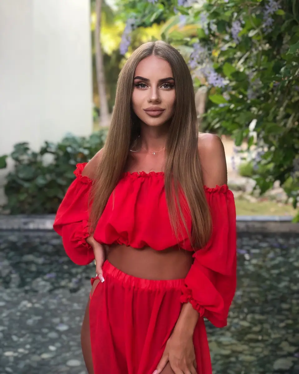 Valentina escort in Dubai