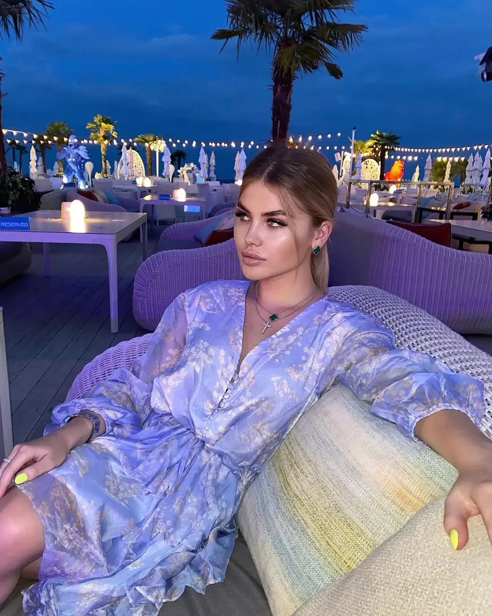 Valeria escort in Dubai