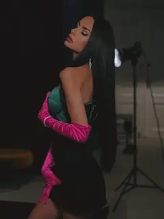 Vivienne escort in Dubai